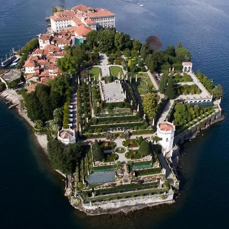 Apartment Isola Bella - Via 28 *