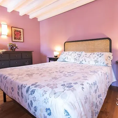 Isola Bella - Via 28 *